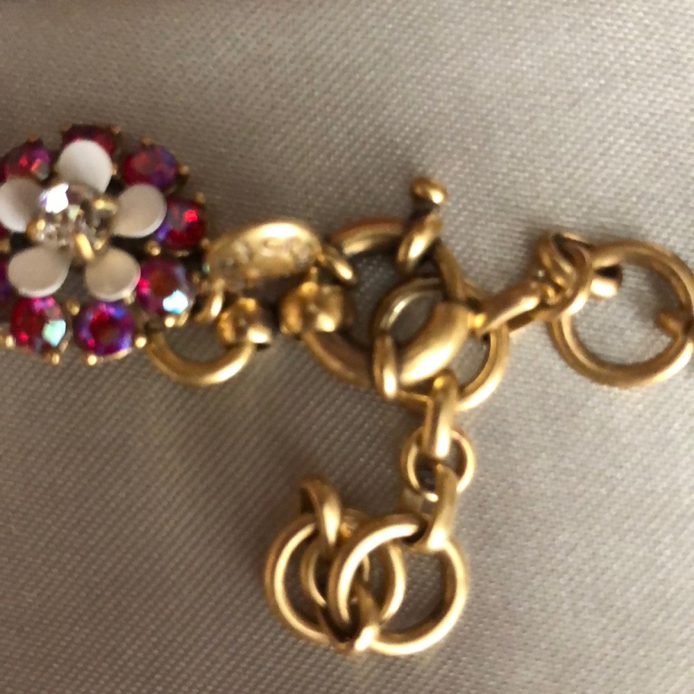 Neckless - Picture 3 of 3